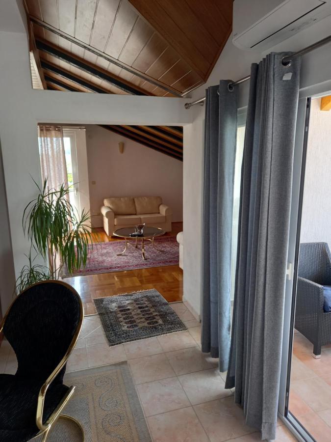 Apartment Preka Palit Exterior photo